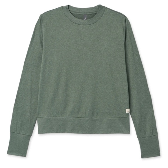 Vuori Tops - Vuori Women’s Daydream Crew Long Sleeve in Marsh Heather Green Size L